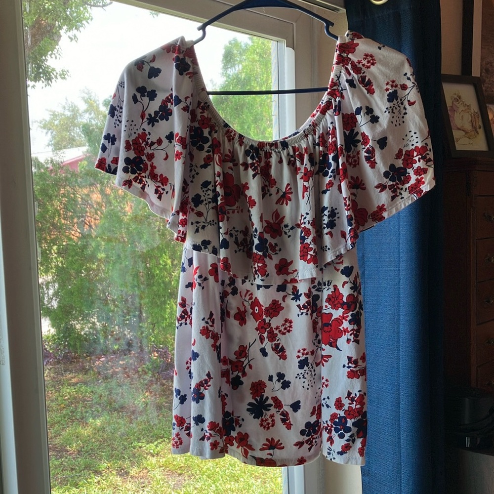 Gorgeous, soft and comfortable ruffled top by Woman Within, size 18/20!
